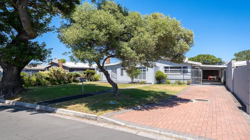 3 Bedroom Property for Sale in Richmond Estate Western Cape